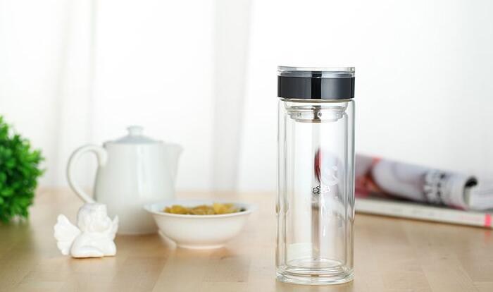 水晶玻璃杯定制成多樣化深受企業(yè)青睞定制禮品玻璃杯廠(chǎng)家